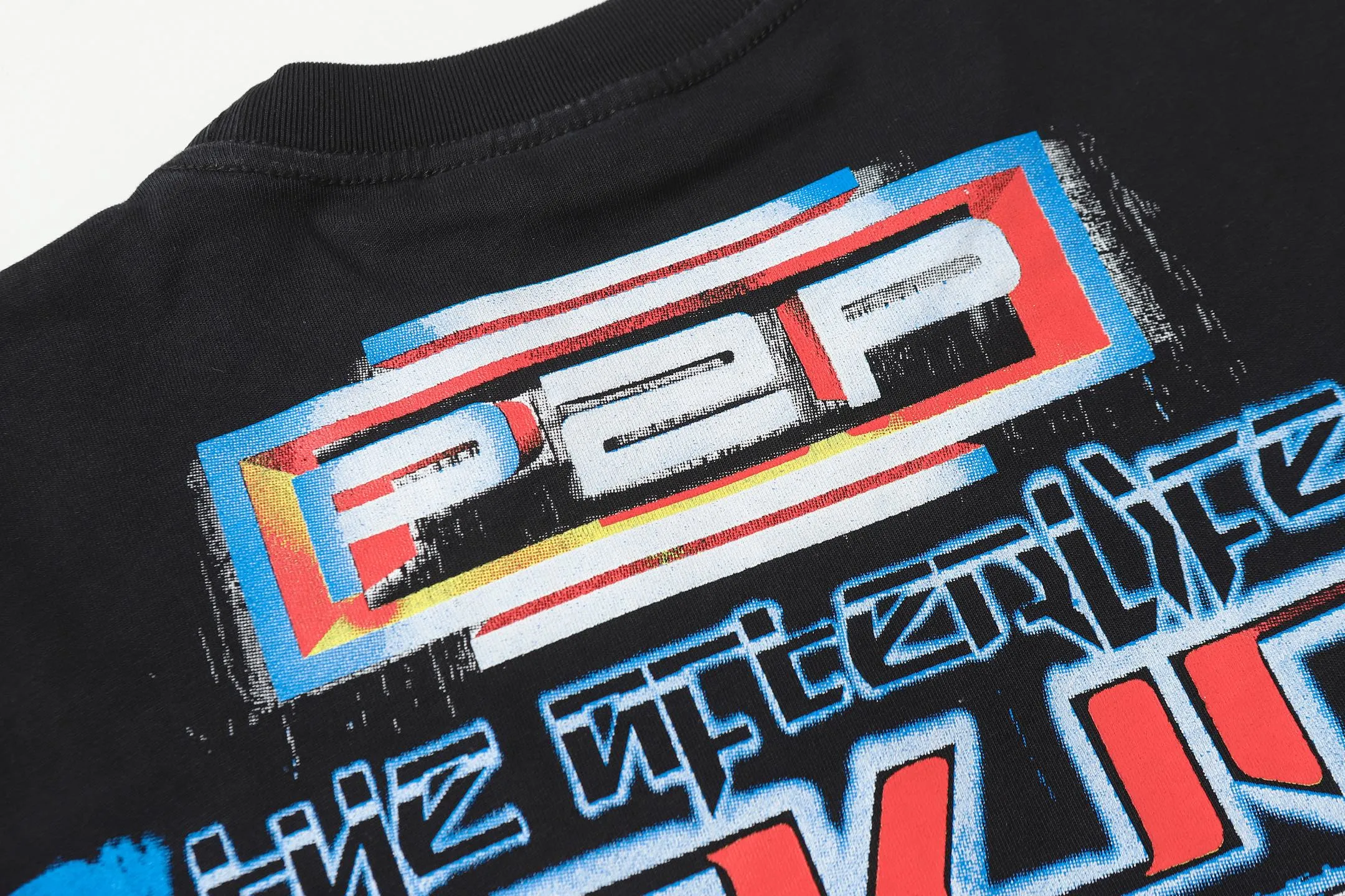 827# ｜ P62 Hellstar T （fabric):32 250 Sizes（size）：S-M- L- X L （colour）： Black